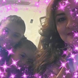 Meet your Posher, Triana